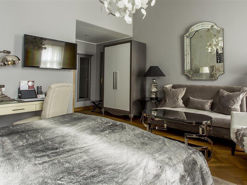 St. Petersbourg - Small Luxury Of The World Hotelli 5*