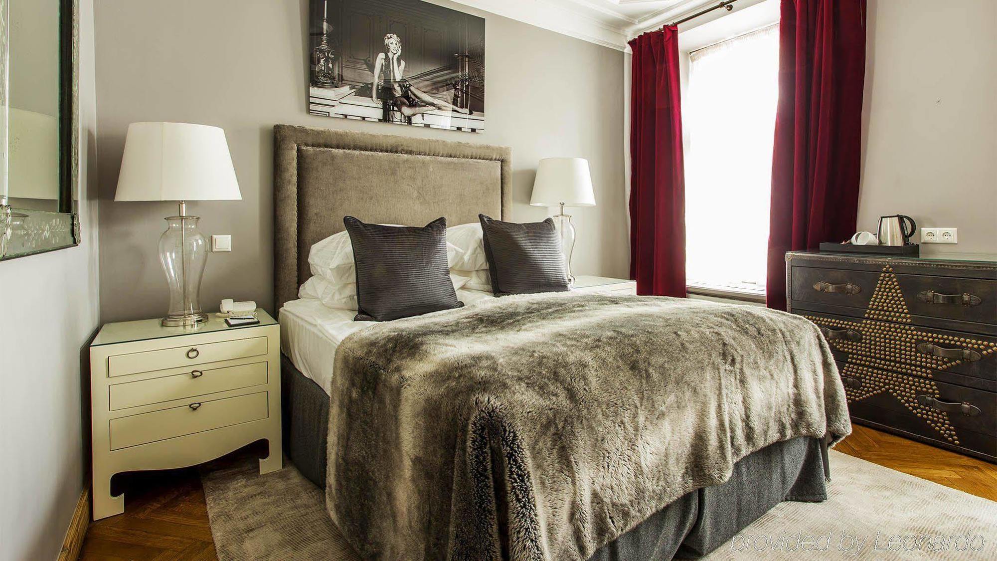 Hotelli St. Petersbourg - Small Luxury Of The World