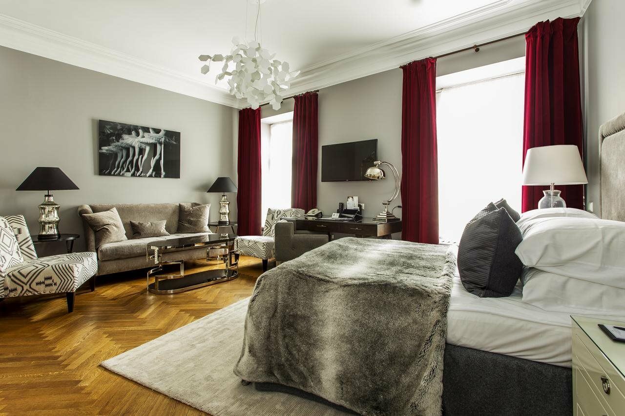 St. Petersbourg - Small Luxury Of The World Hotelli Tallinna