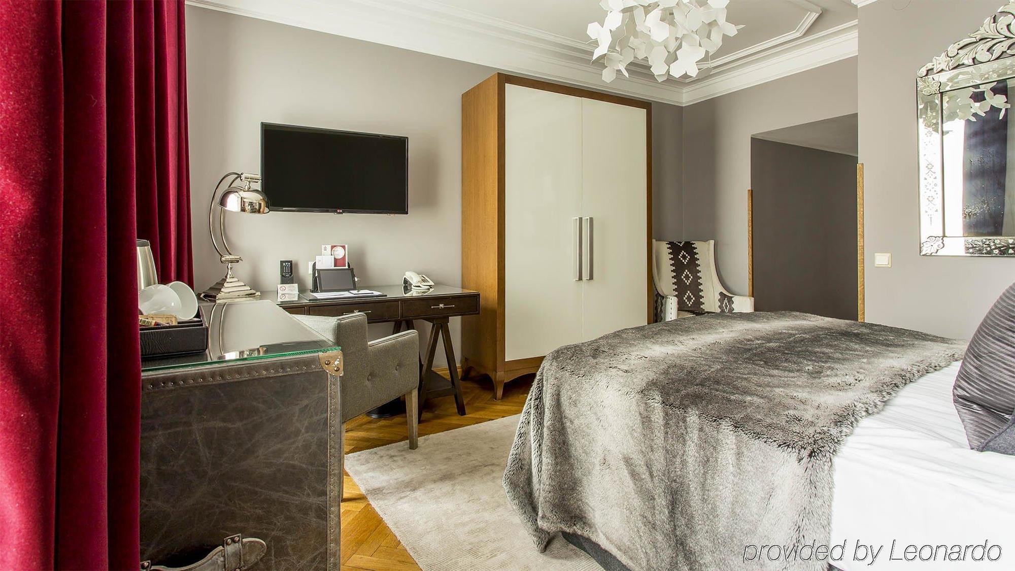 St. Petersbourg - Small Luxury Of The World Hotell 5*