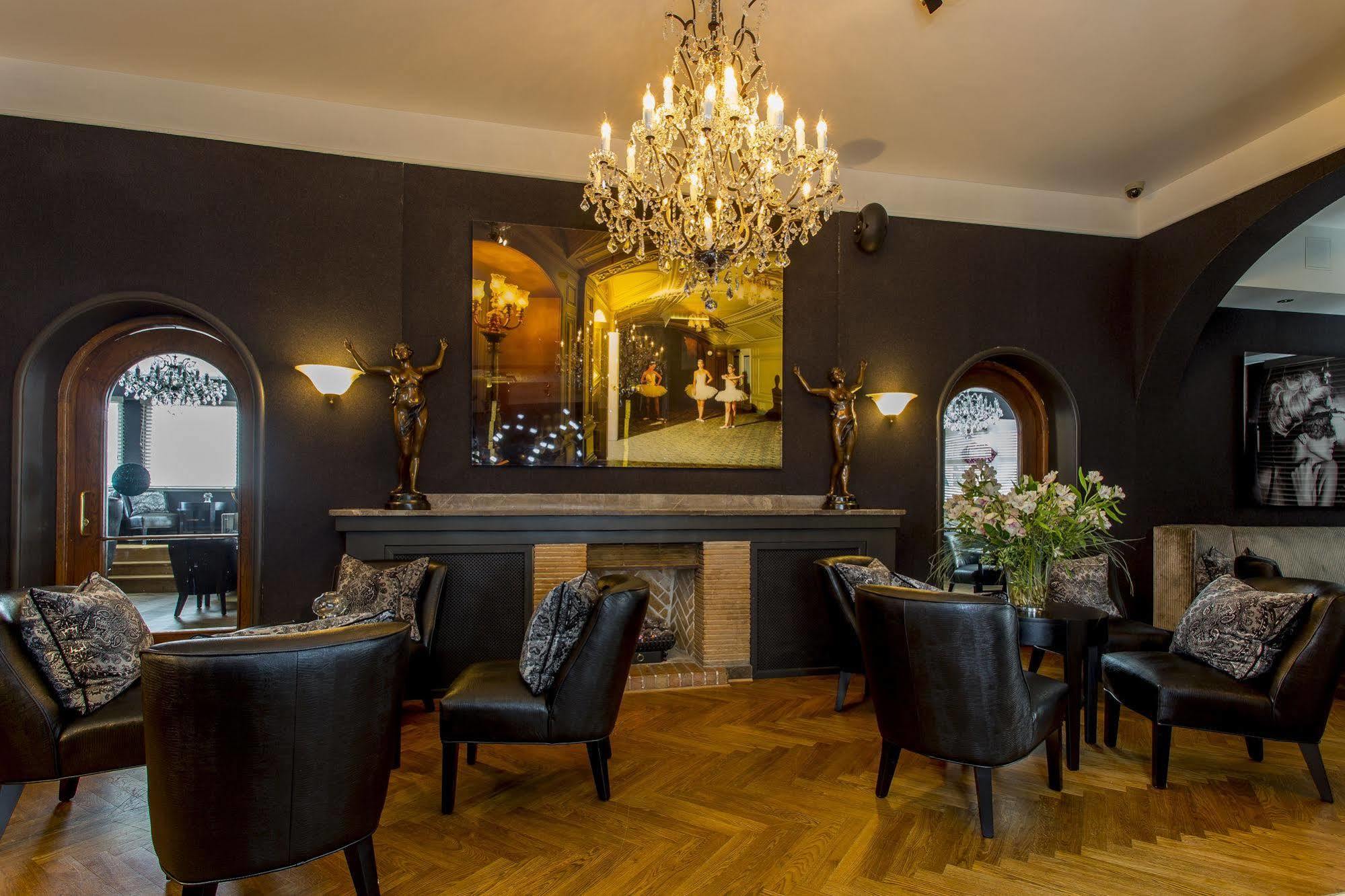 St. Petersbourg - Small Luxury Of The World